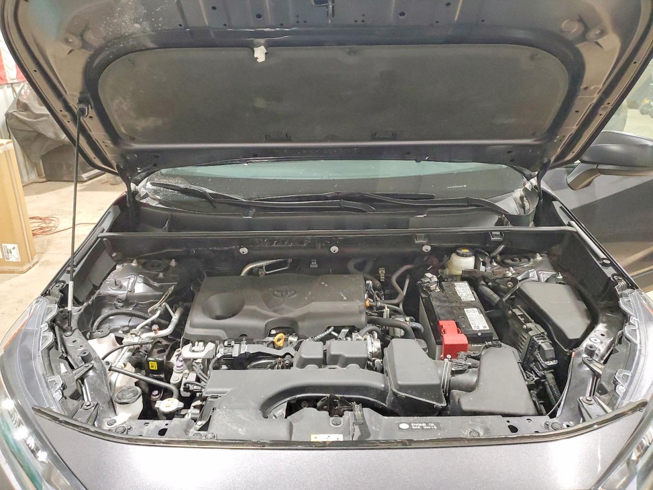 2022 TOYOTA RAV4 LE photo 12