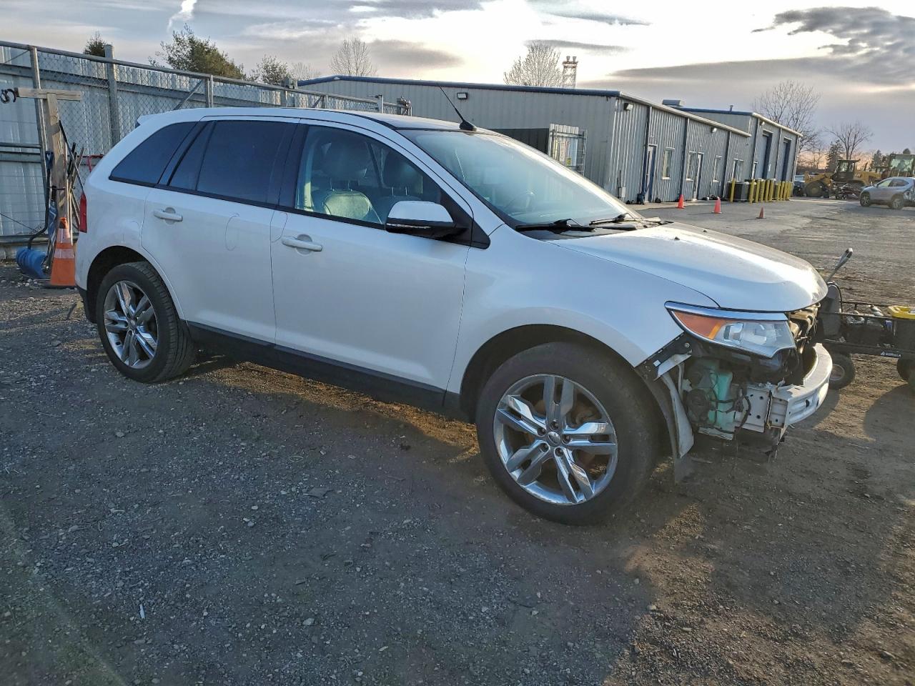 2014 FORD EDGE SEL photo 4