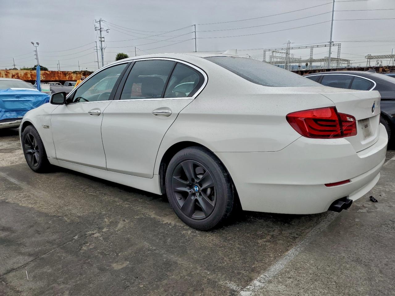 2013 BMW 528 I photo 2