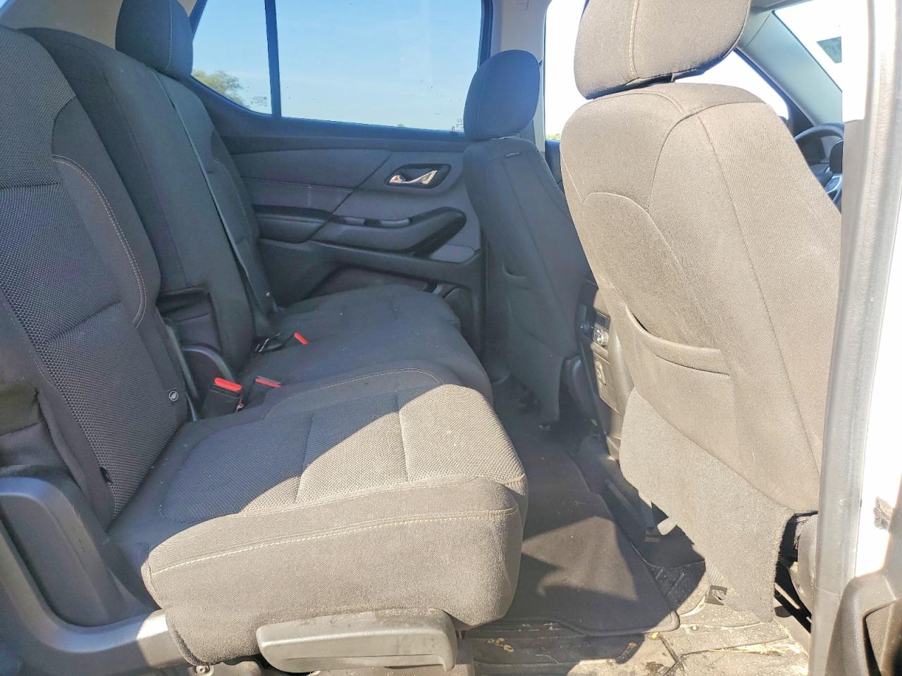 2020 CHEVROLET TRAVERSE LS photo 11