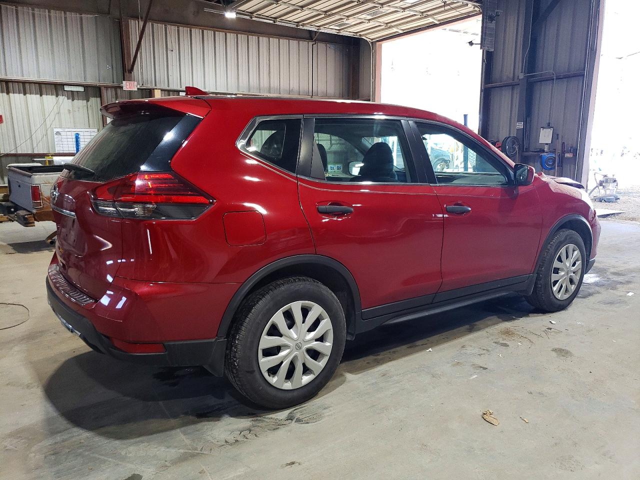 2017 NISSAN ROGUE S photo 3