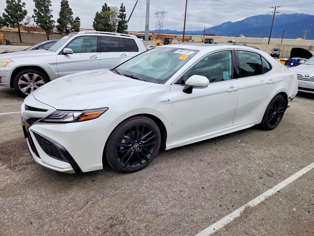 2021 TOYOTA CAMRY