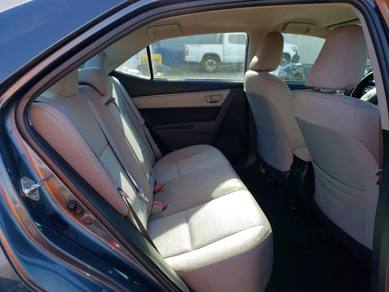 2016 TOYOTA COROLLA L photo 10