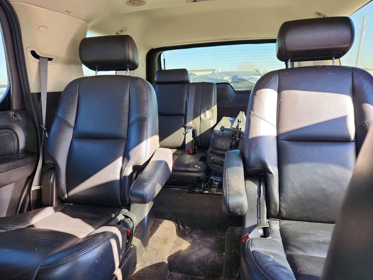 2007 CADILLAC ESCALADE LUXURY photo 10