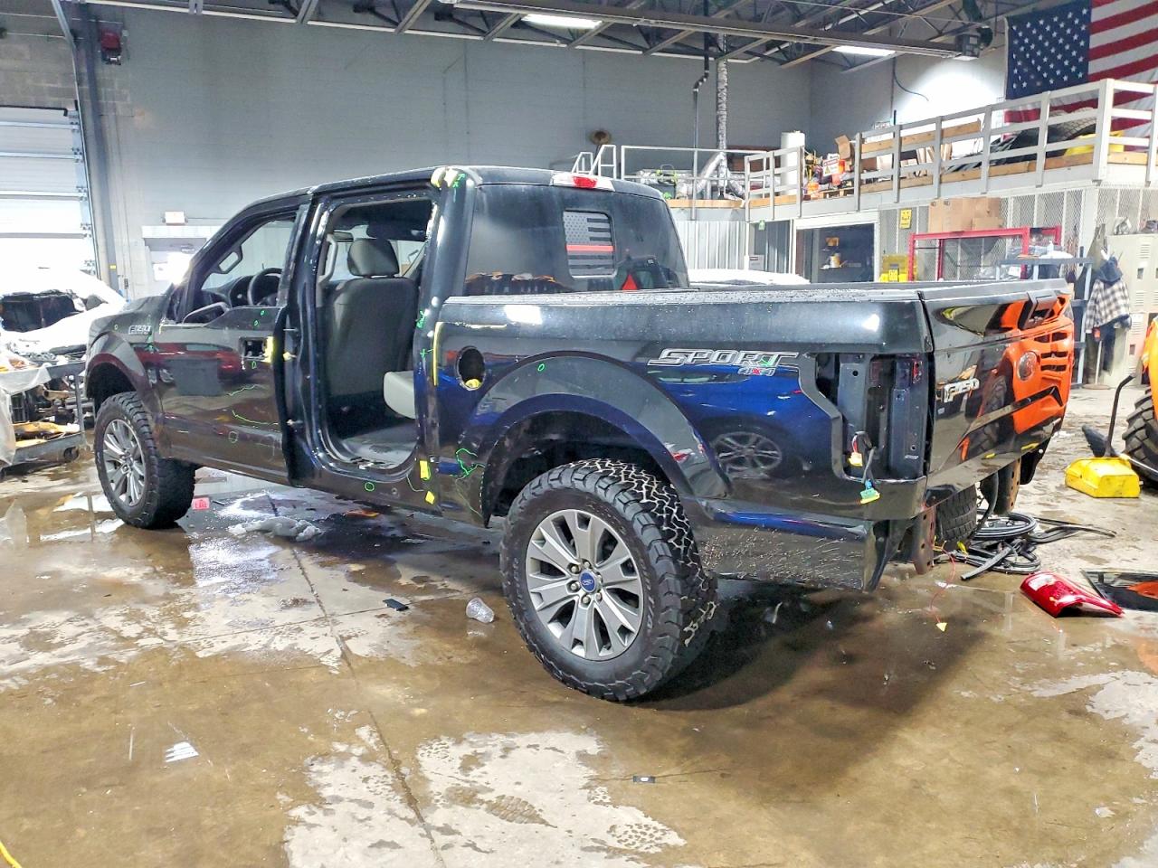 2015 FORD F150 SUPERCREW photo 2