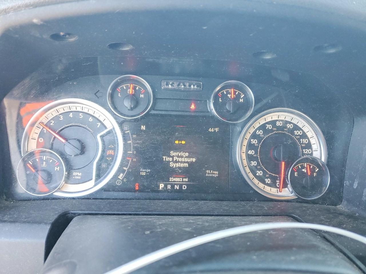 2013 RAM 1500 SLT photo 9