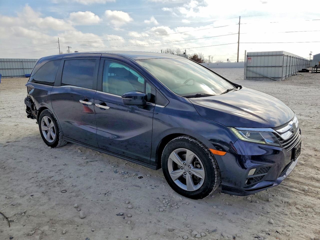 2019 HONDA ODYSSEY EX photo 4