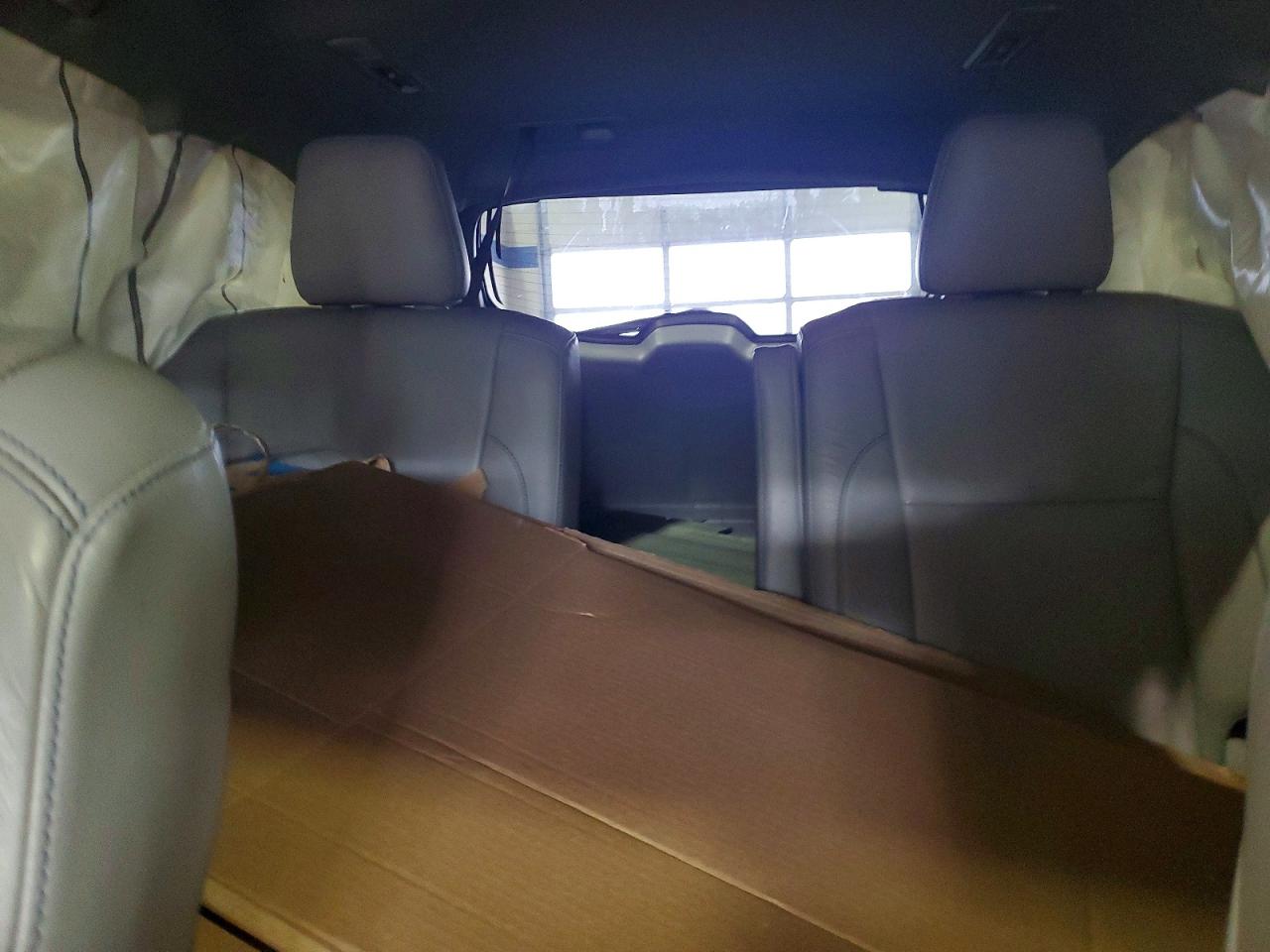 2018 TOYOTA HIGHLANDER SE photo 10