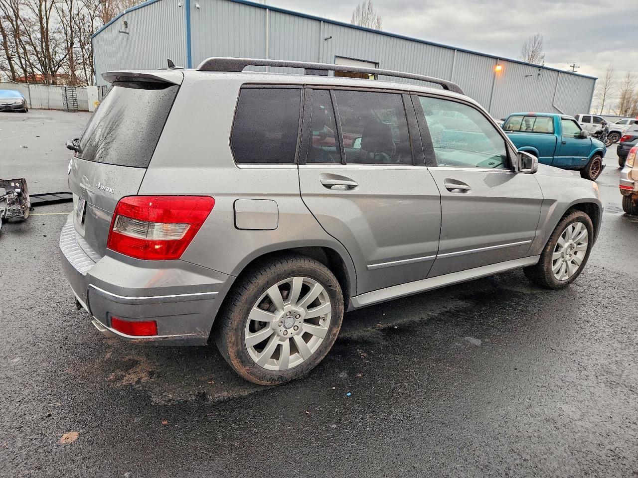 2011 MERCEDES-BENZ GLK 350 4MATIC photo 3