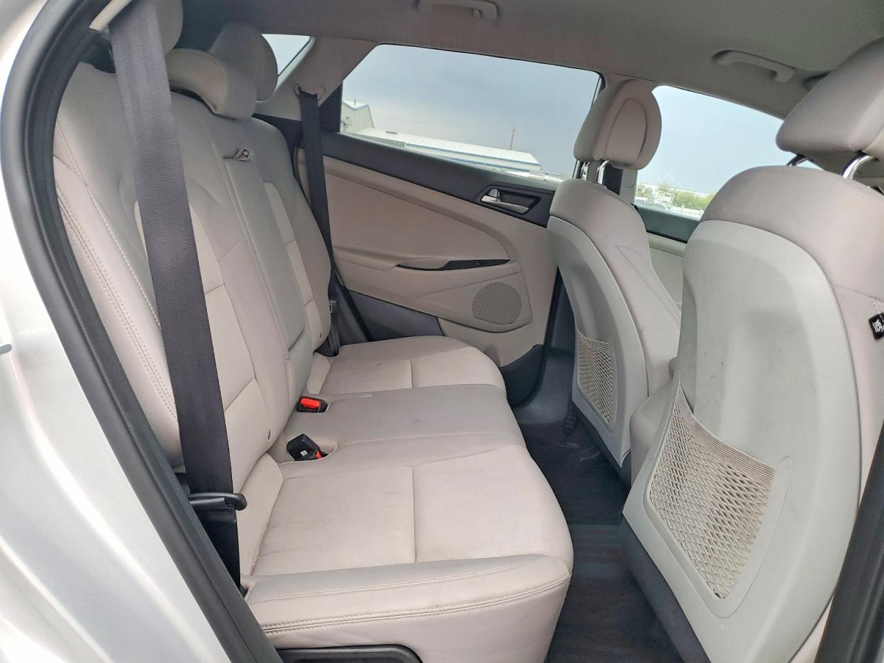2018 HYUNDAI TUCSON SEL photo 11