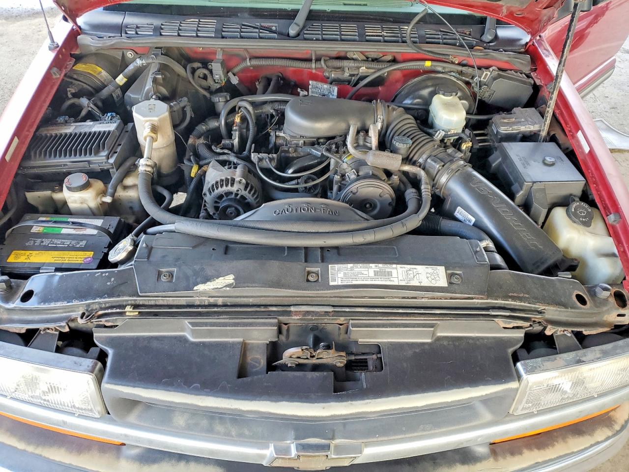 2000 CHEVROLET S TRUCK S10 photo 11