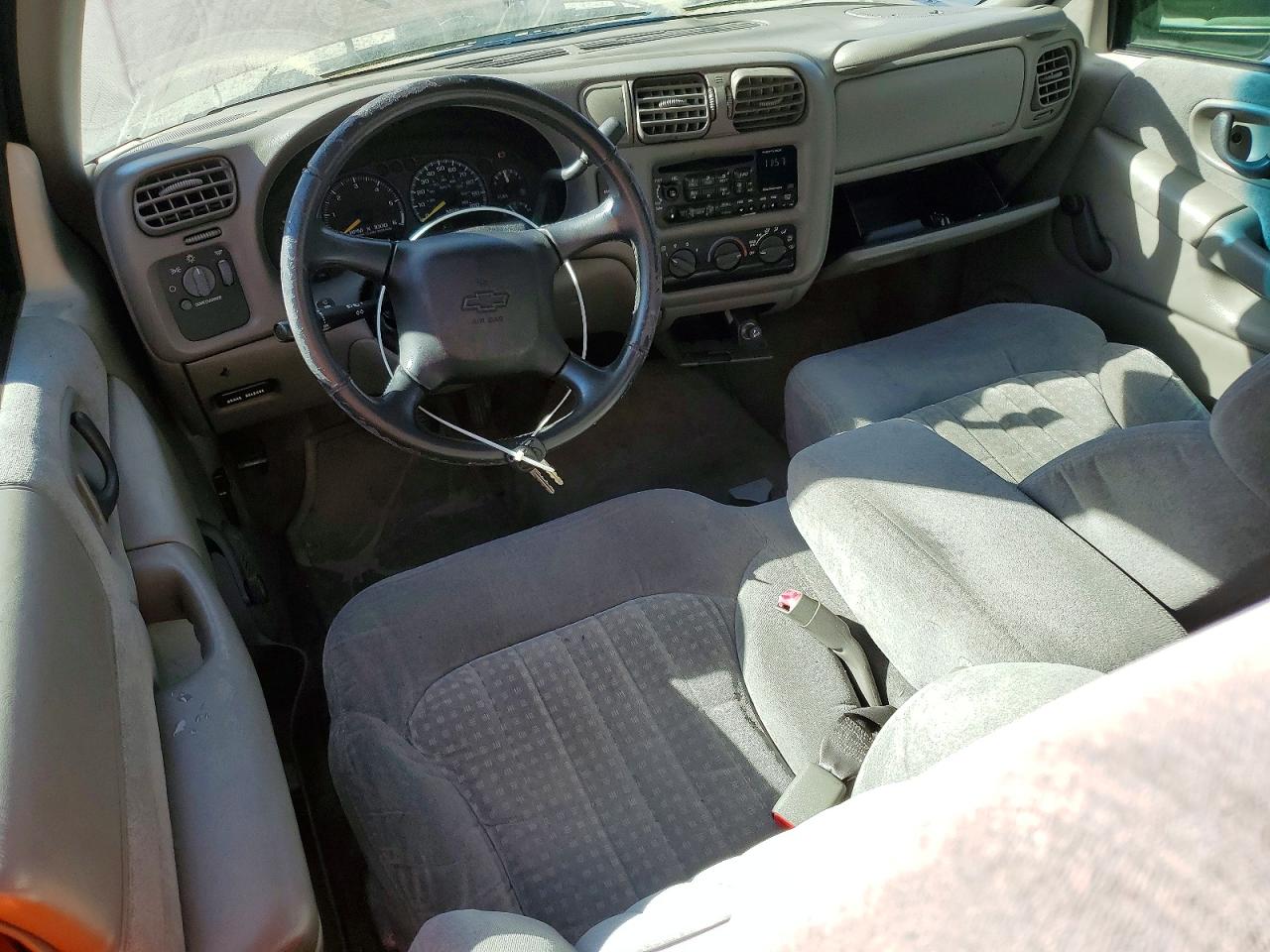 2000 CHEVROLET S TRUCK S10 photo 8