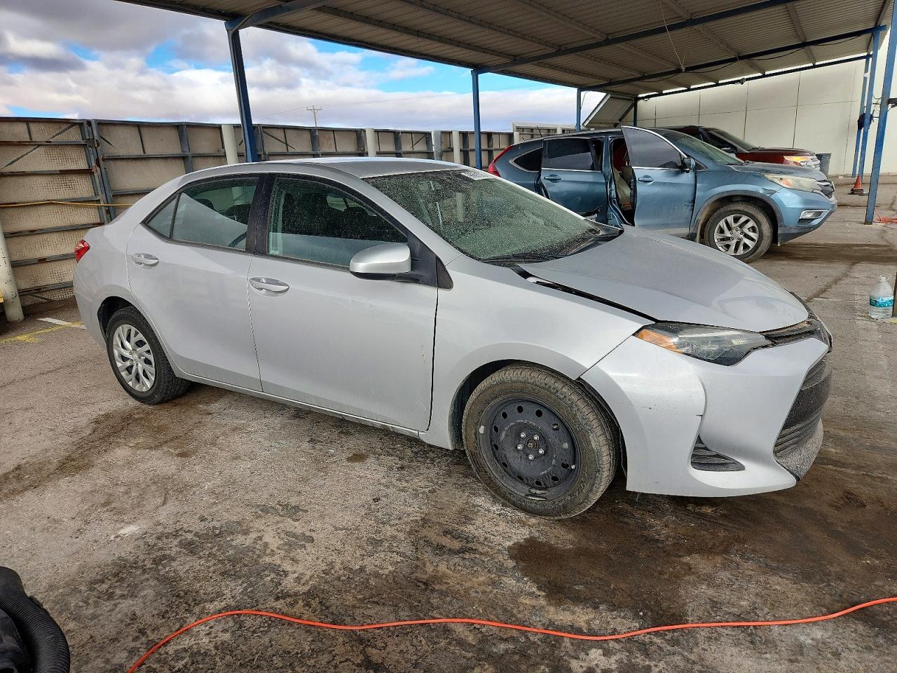 2019 TOYOTA COROLLA L photo 4