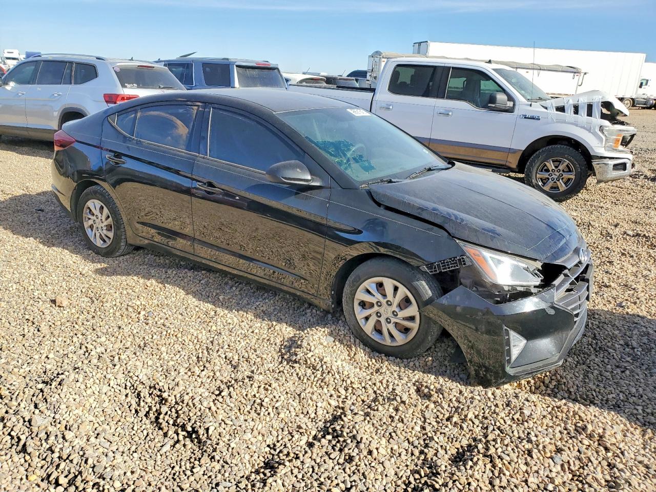 2019 HYUNDAI ELANTRA SE photo 4