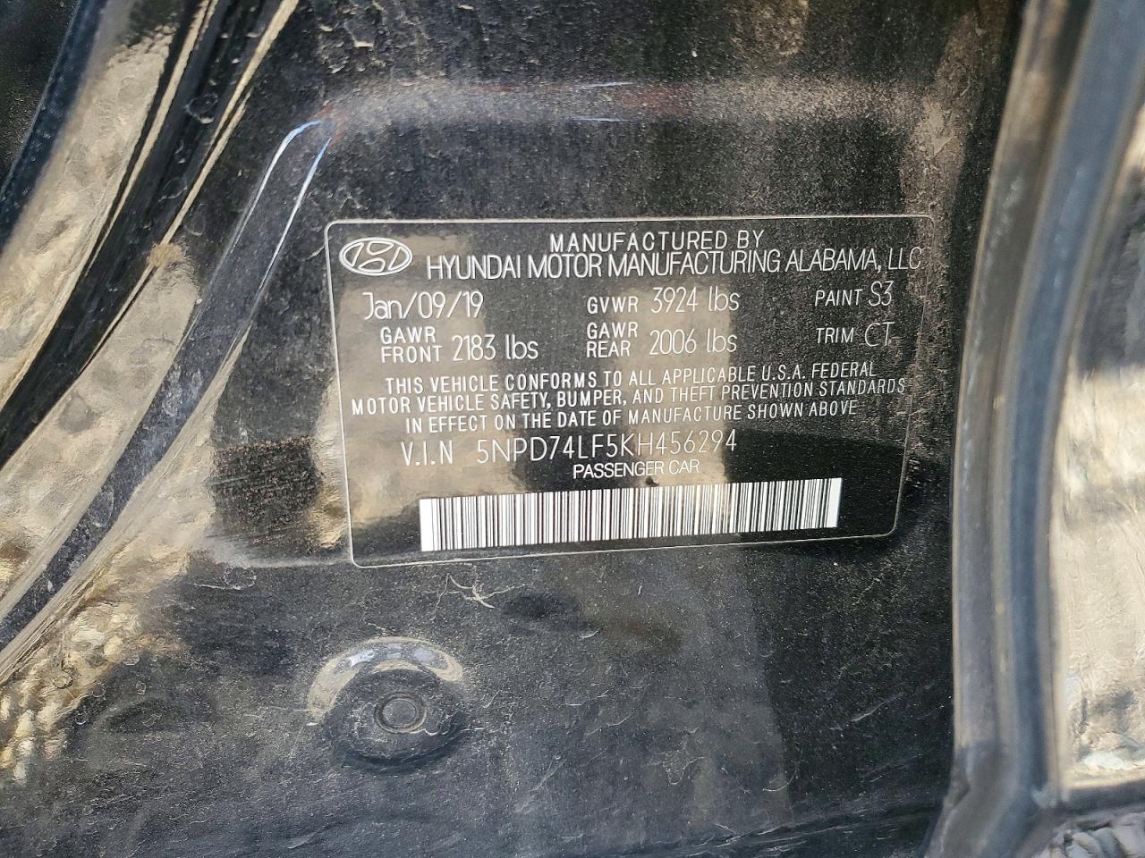 2019 HYUNDAI ELANTRA SE photo 12