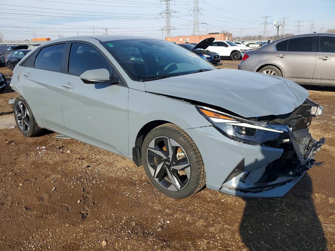 2023 HYUNDAI ELANTRA SEL photo 4