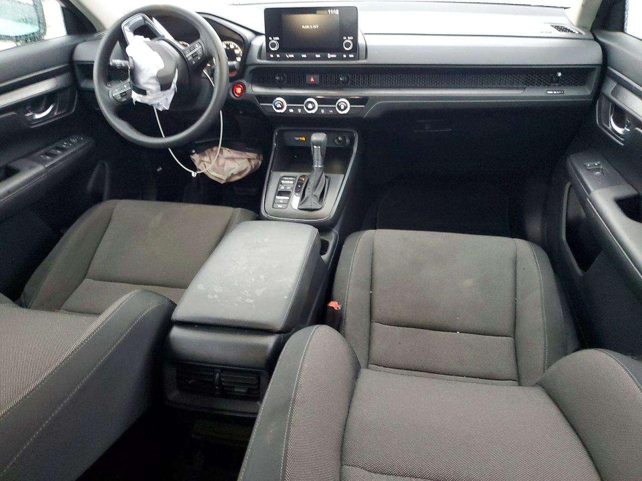 2024 HONDA CR-V LX photo 8