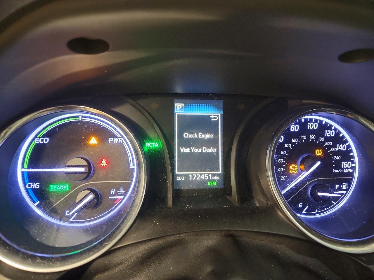 2018 TOYOTA CAMRY HYBRID photo 9