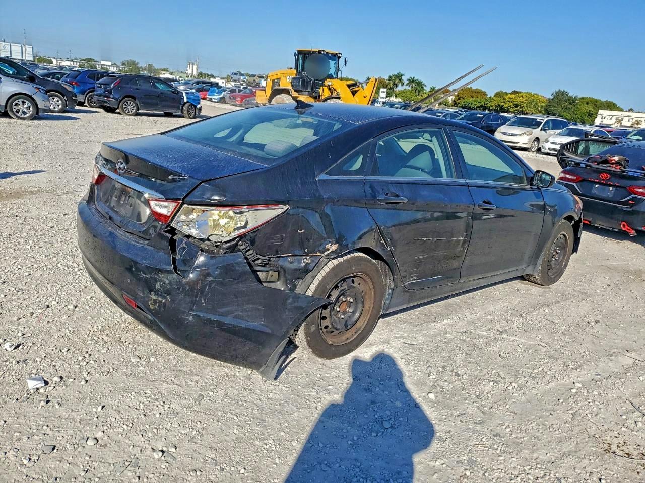 2012 HYUNDAI SONATA GLS photo 3