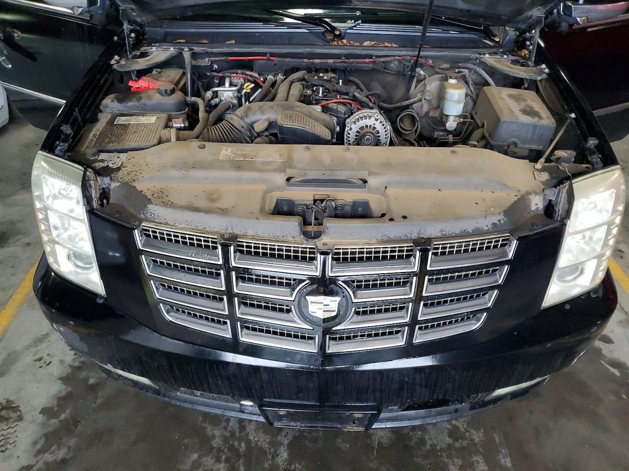 2008 CADILLAC ESCALADE LUXURY photo 12