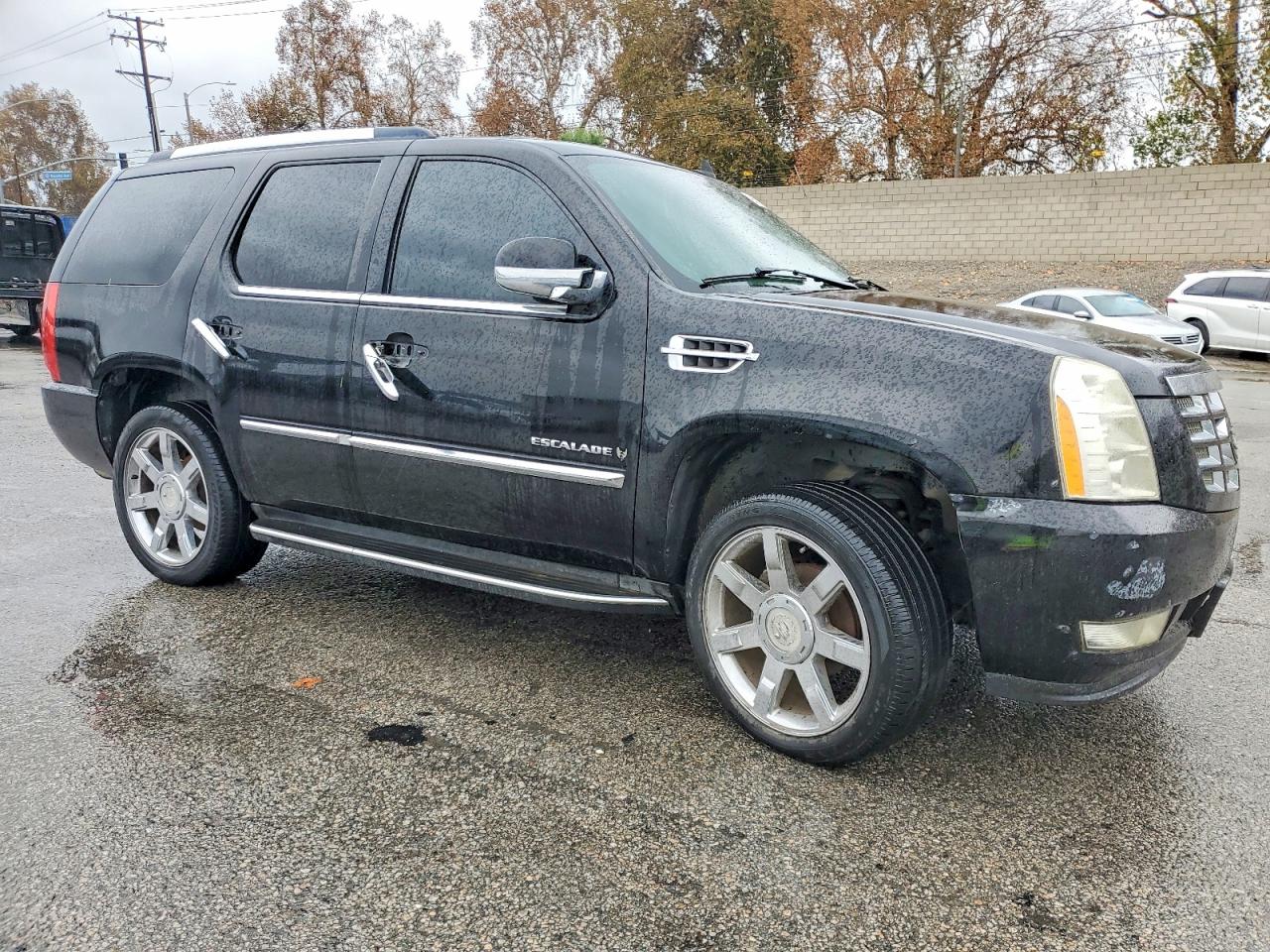 2008 CADILLAC ESCALADE LUXURY photo 4