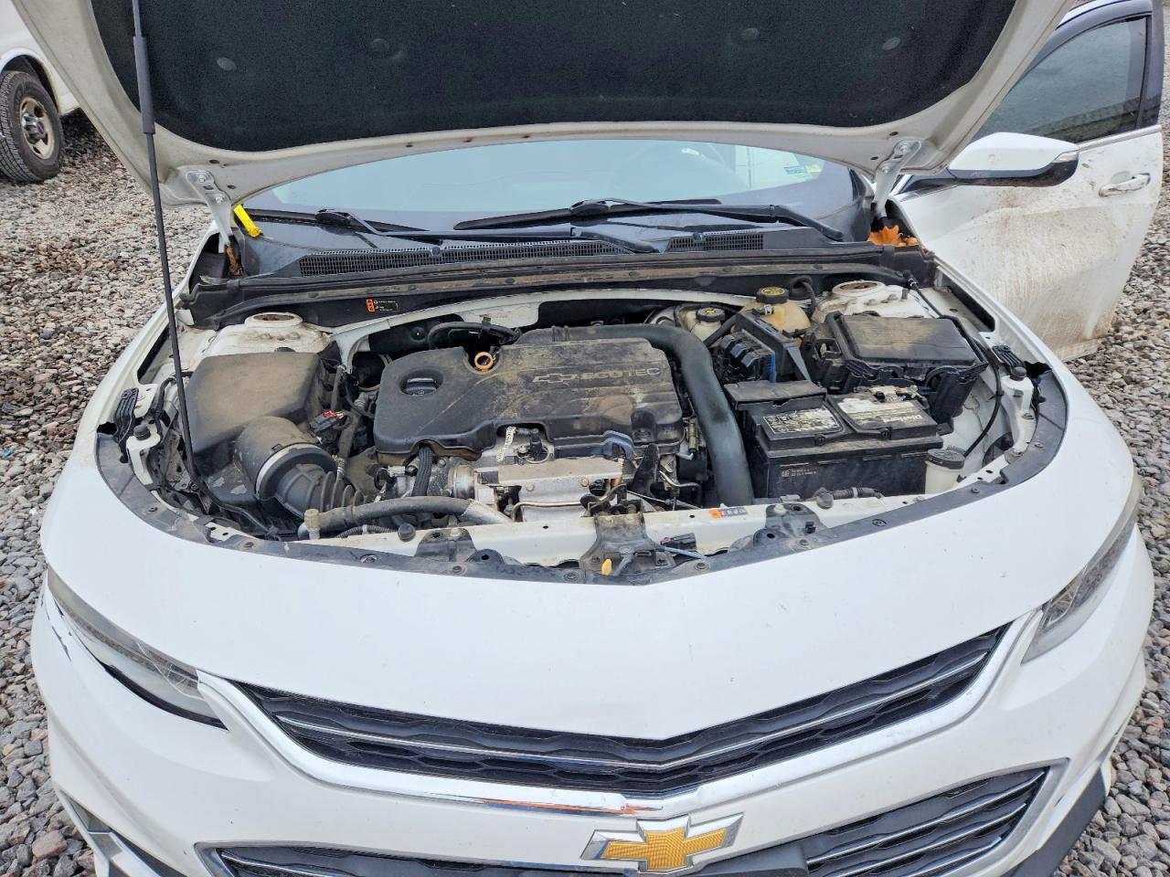 2017 CHEVROLET MALIBU LT photo 11