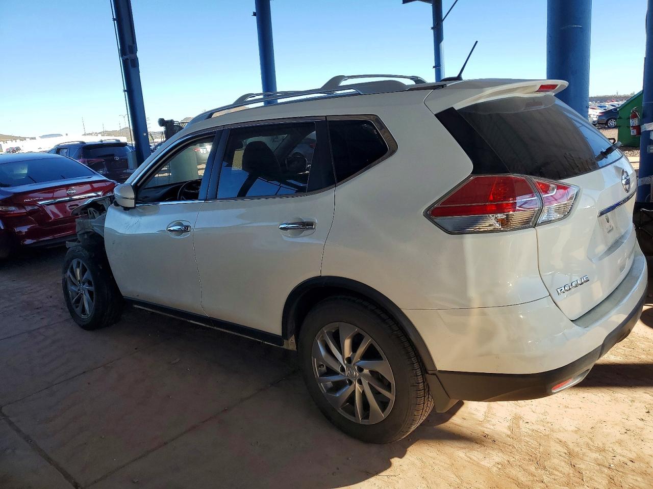 2014 NISSAN ROGUE S photo 2