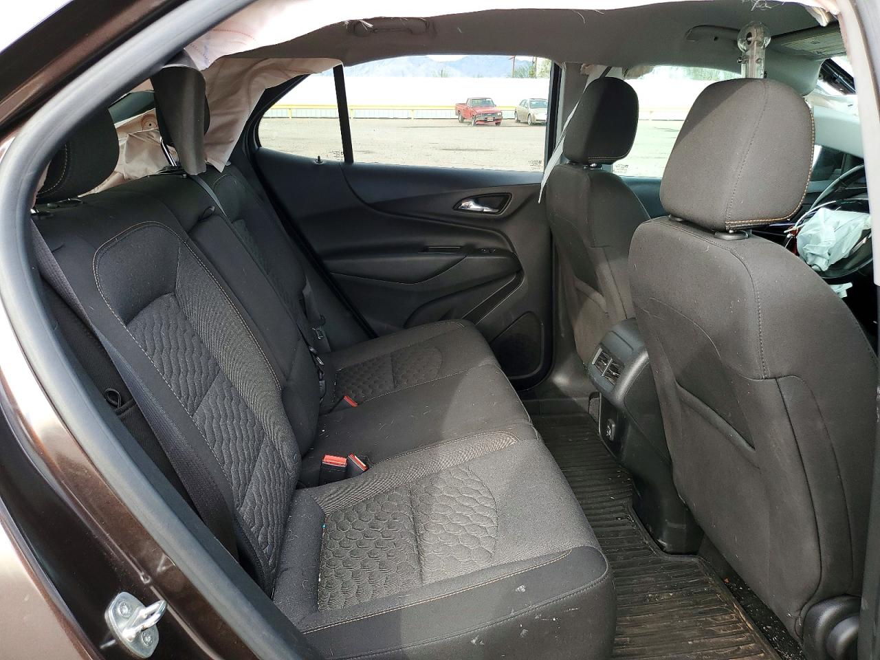 2020 CHEVROLET EQUINOX LT photo 11