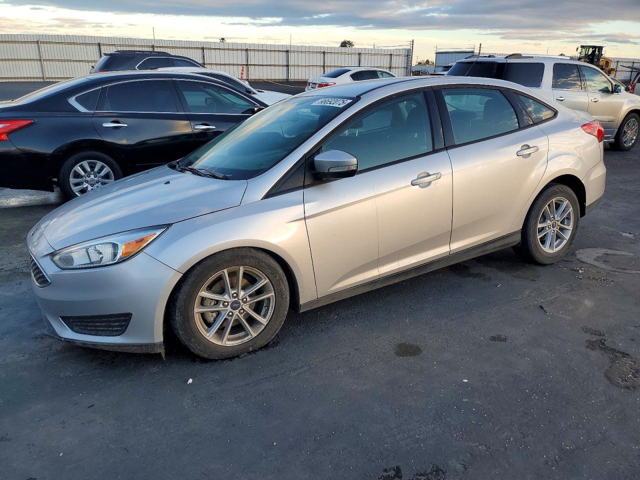 2017 FORD FOCUS