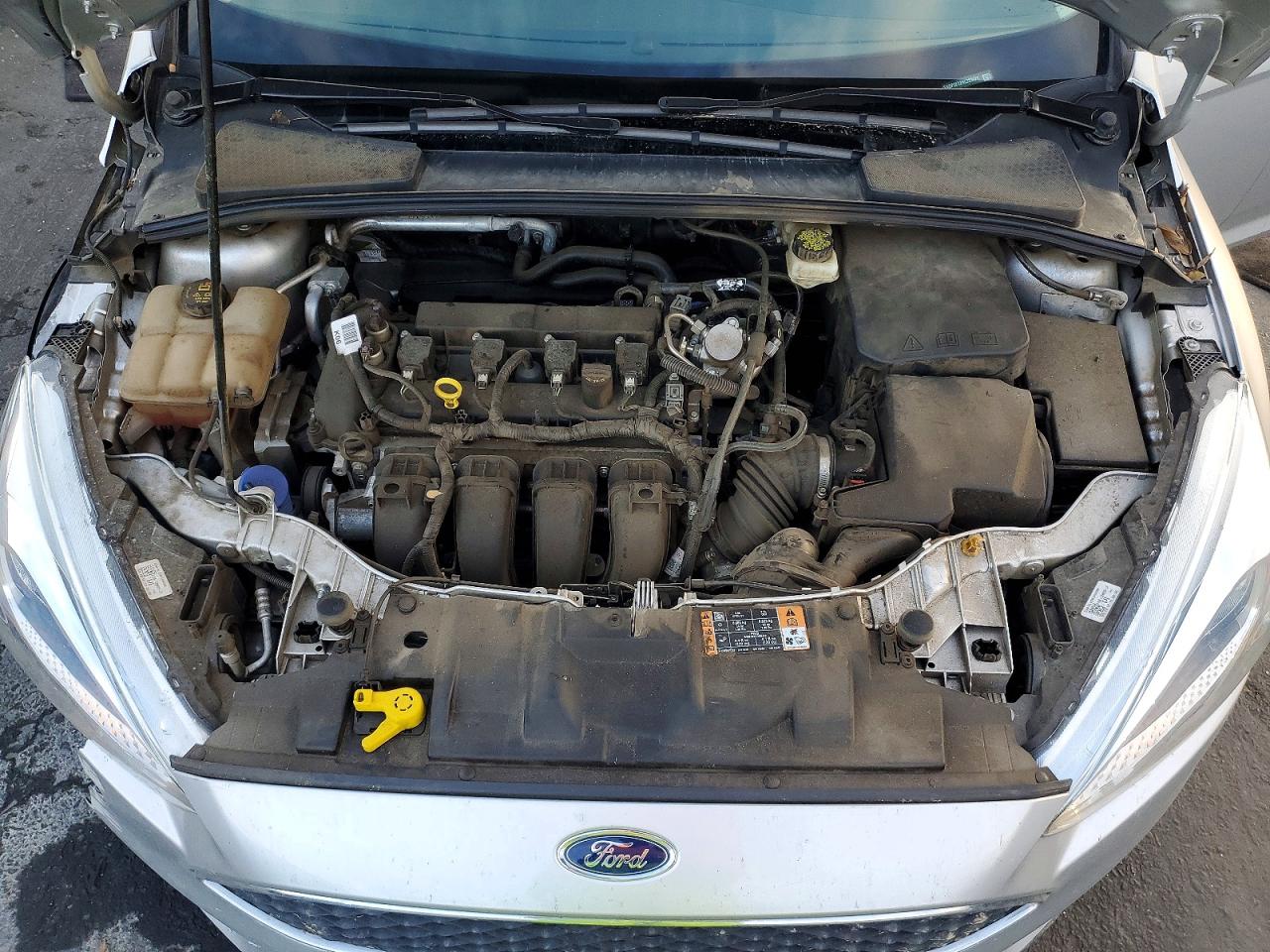 2017 FORD FOCUS SE photo 11
