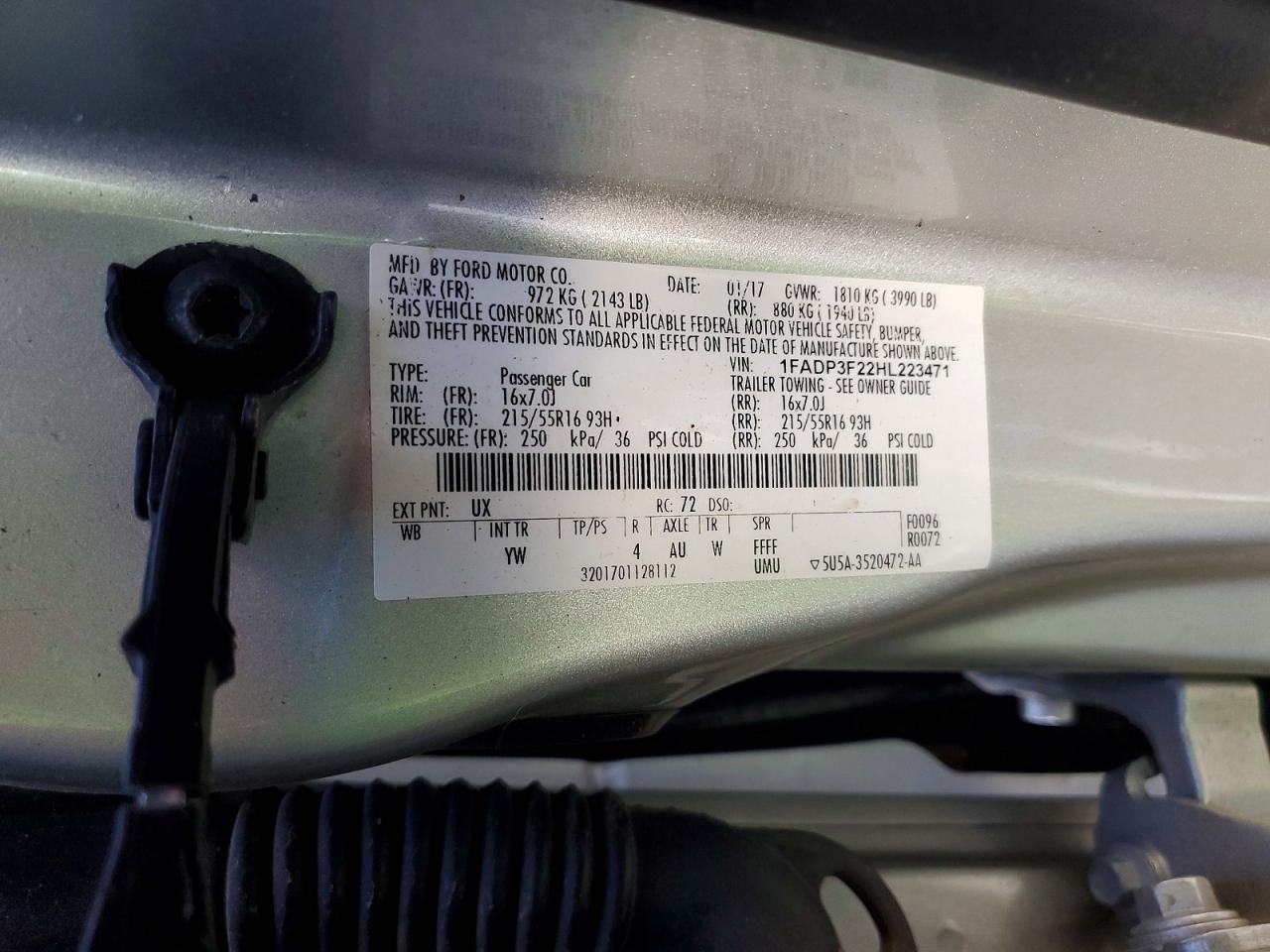 2017 FORD FOCUS SE photo 13