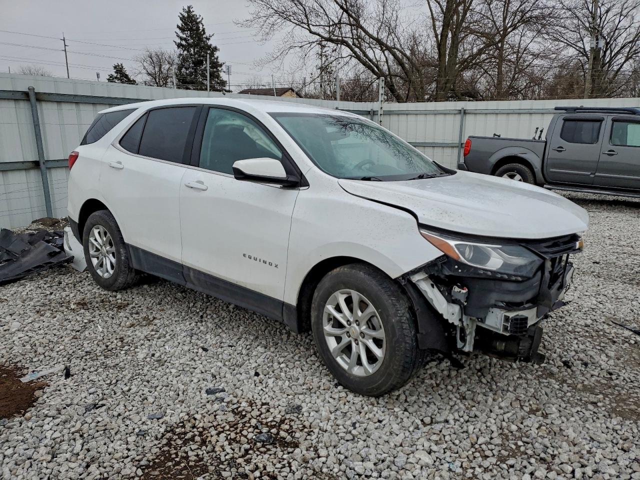 2018 CHEVROLET EQUINOX LT photo 4