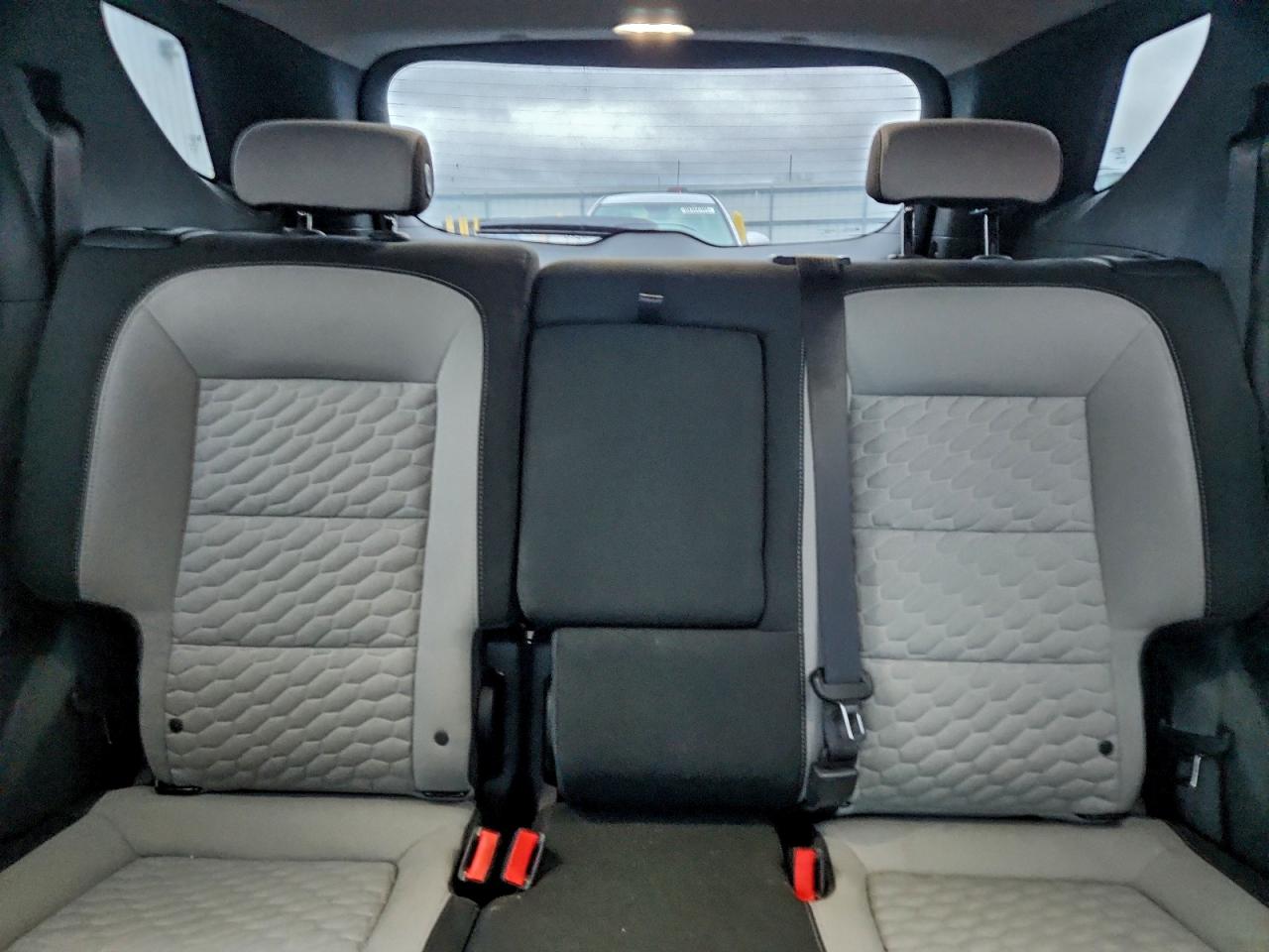 2018 CHEVROLET EQUINOX LT photo 10