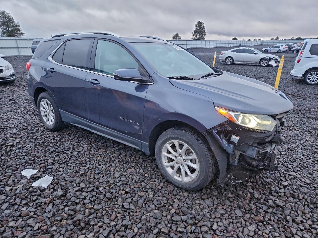 2018 CHEVROLET EQUINOX LT photo 4