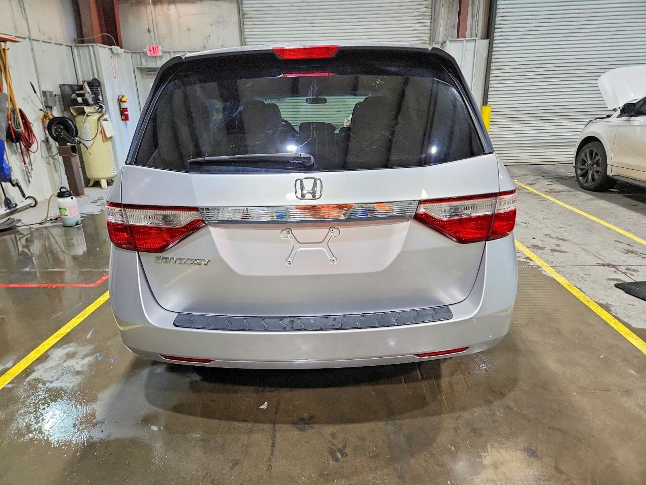 2012 HONDA ODYSSEY EX photo 6