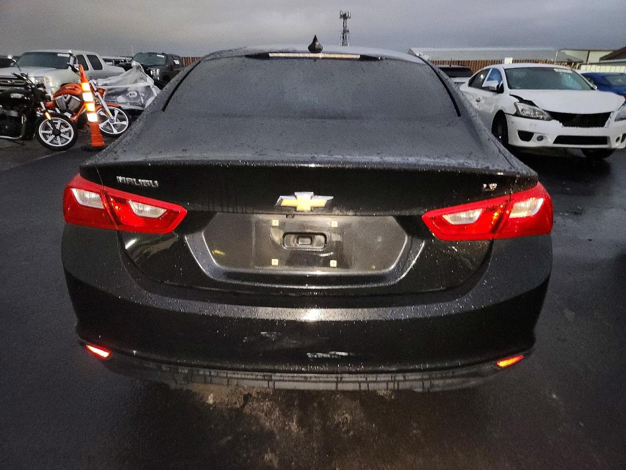 2016 CHEVROLET MALIBU LS photo 6