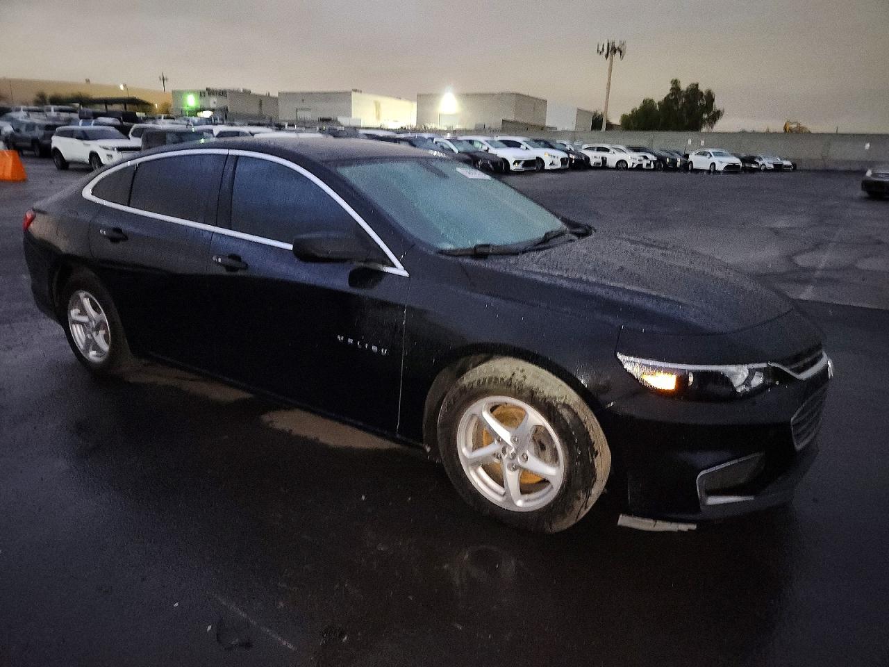 2016 CHEVROLET MALIBU LS photo 4