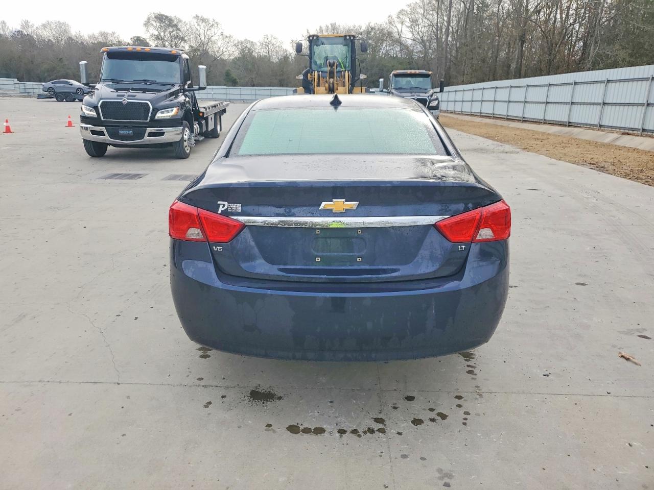 2018 CHEVROLET IMPALA LT photo 11