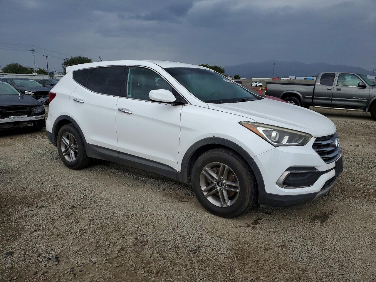 2018 HYUNDAI SANTA FE SPORT photo 4