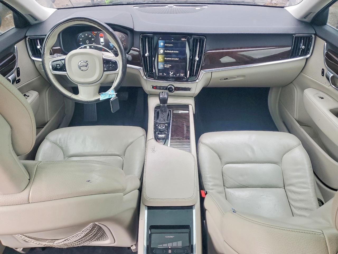 2018 VOLVO S90 T5 MOMENTUM photo 15