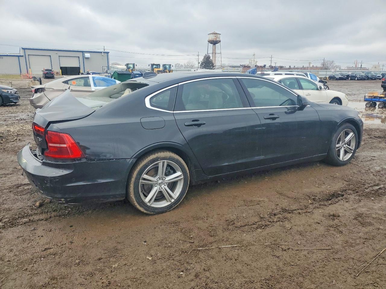 2018 VOLVO S90 T5 MOMENTUM photo 5