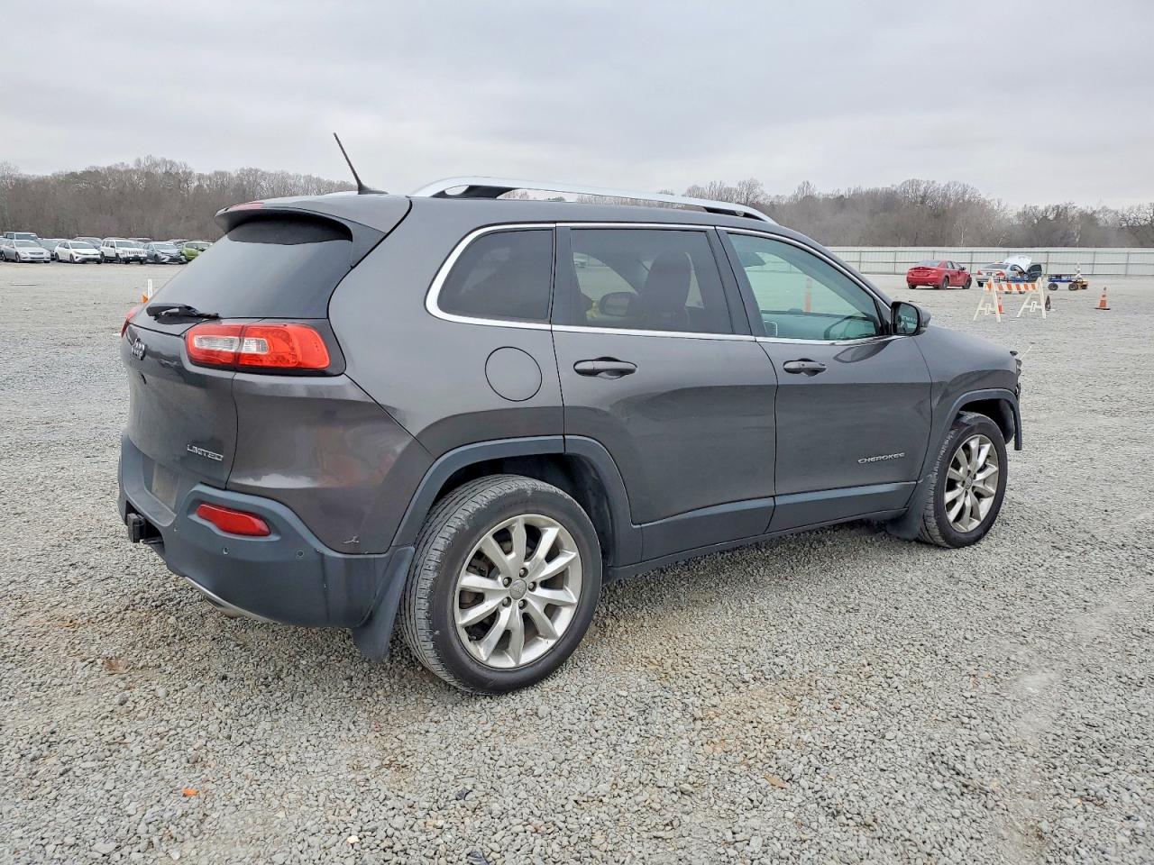 2014 JEEP CHEROKEE LIMITED photo 3