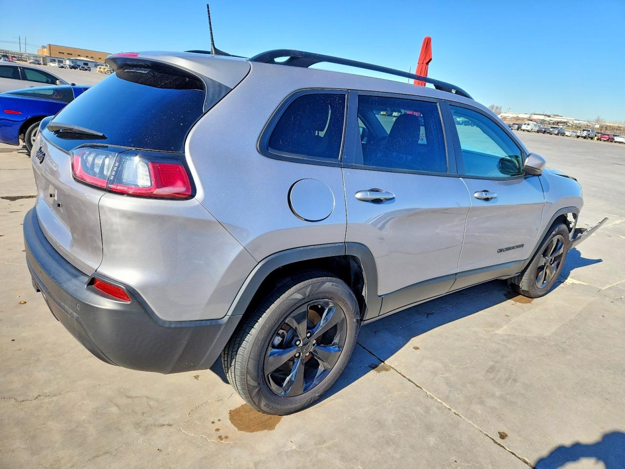 2021 JEEP CHEROKEE LATITUDE PLUS photo 3