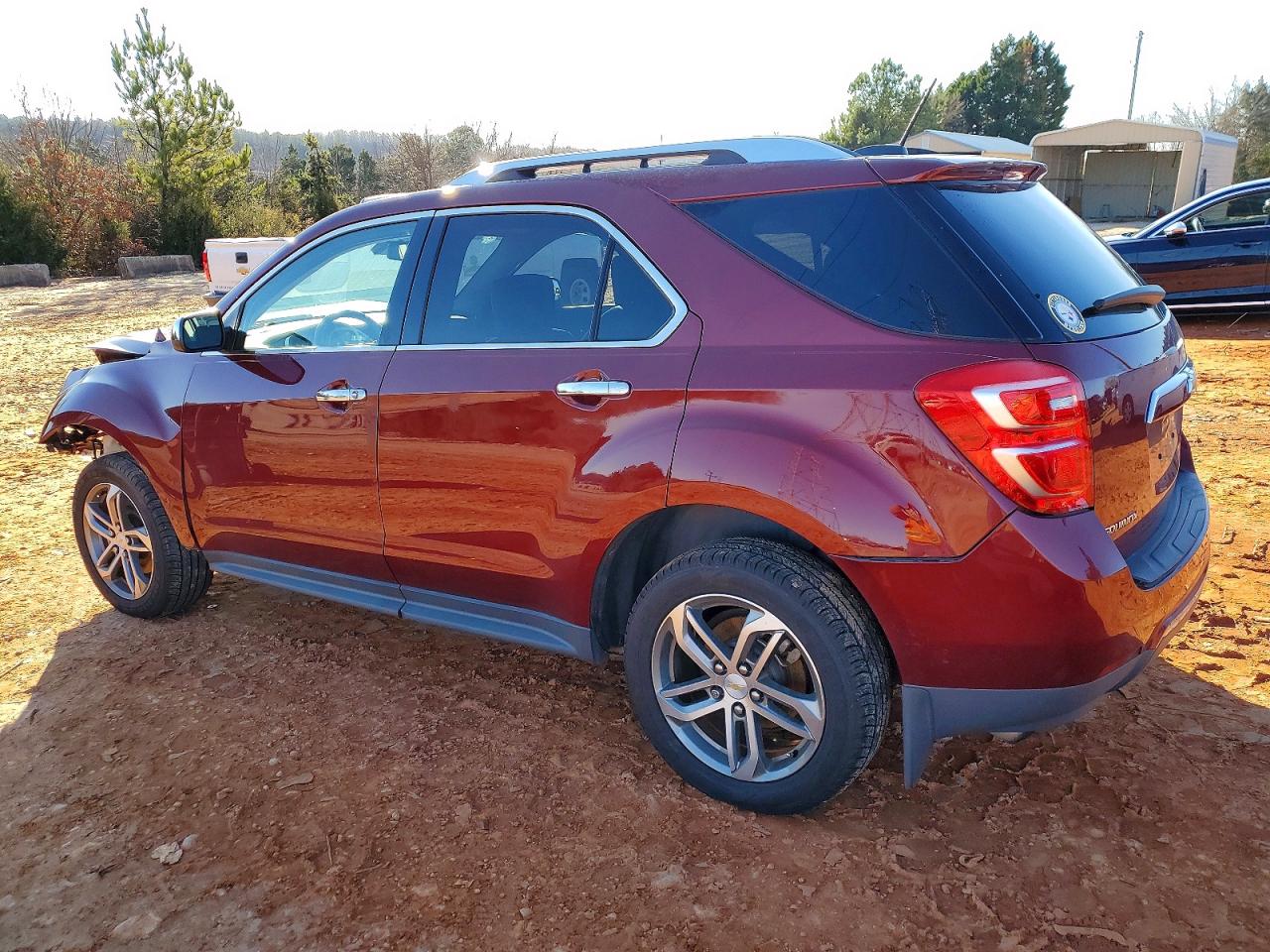2017 CHEVROLET EQUINOX PREMIER photo 2