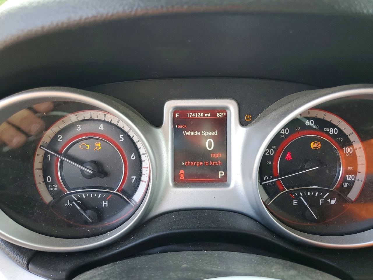 2018 DODGE JOURNEY SE photo 9