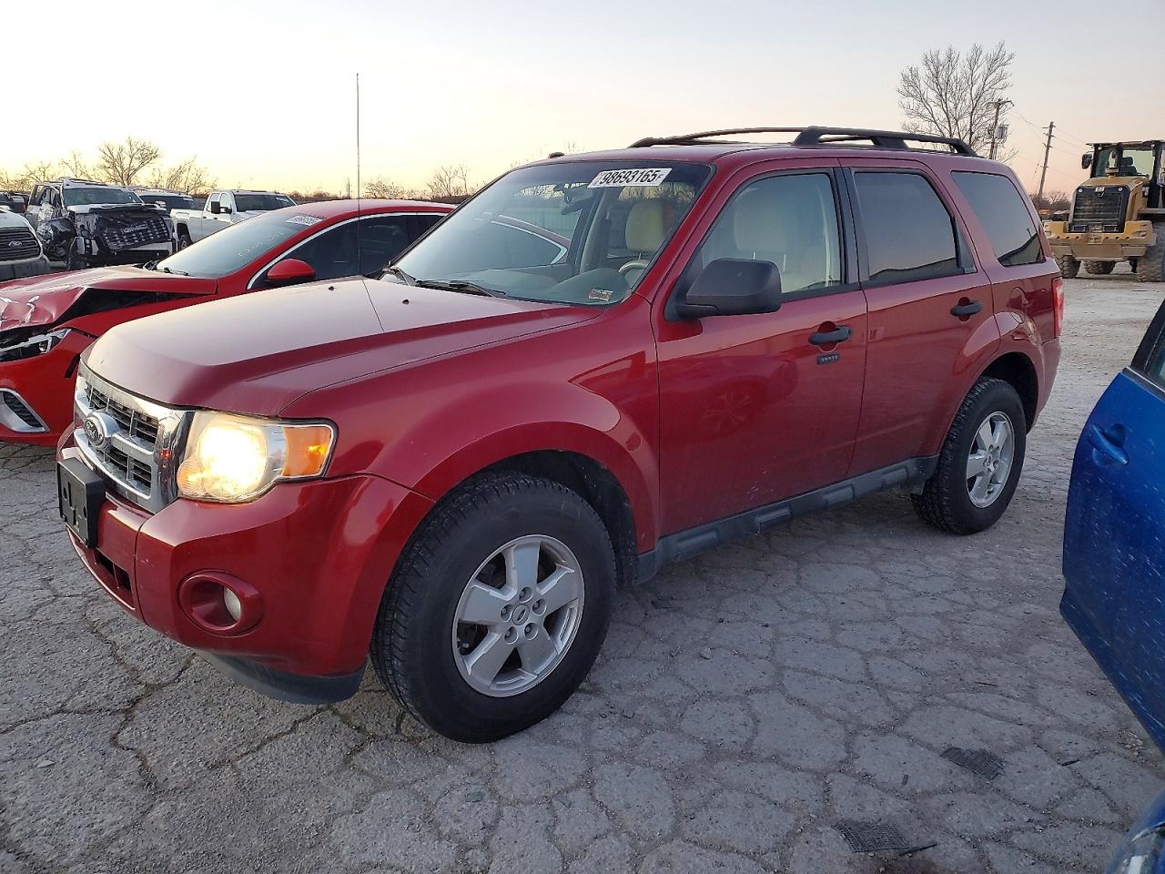 2011 FORD ESCAPE