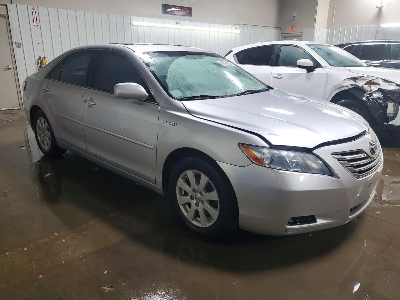 2009 TOYOTA CAMRY HYBRID photo 4