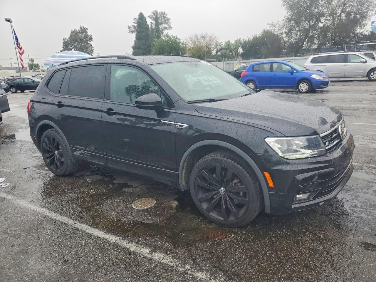 2020 VOLKSWAGEN TIGUAN SE photo 4