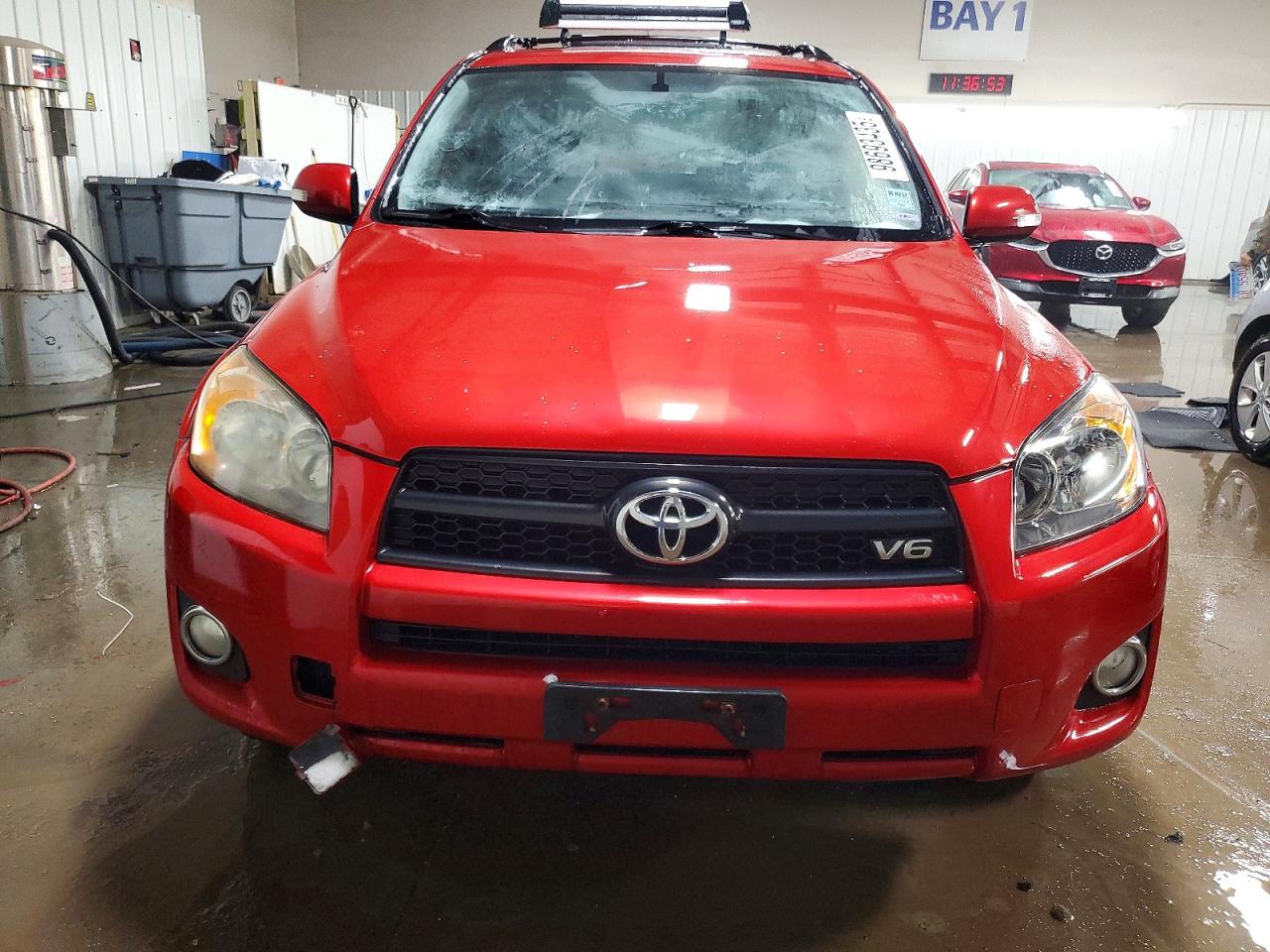2011 TOYOTA RAV4 SPORT photo 5