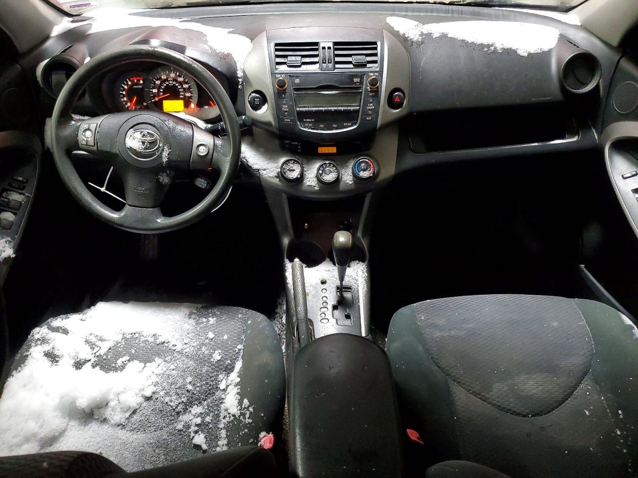 2011 TOYOTA RAV4 SPORT photo 8